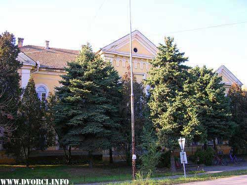 TEMERIN DVORAC SEČENJI 4.jpg, 34 KB